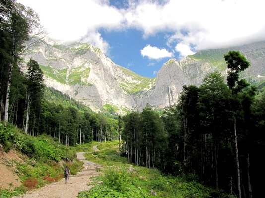 Поход Через горы к морю 