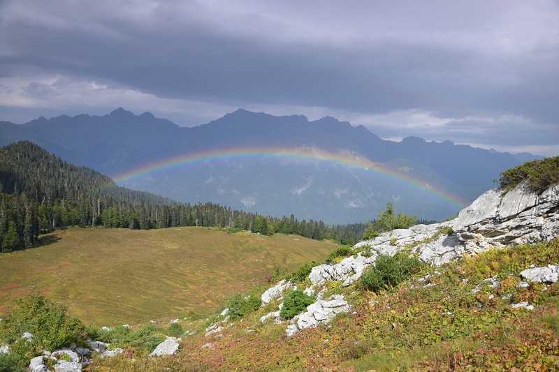 Поход по горам и пещерам Абхазии