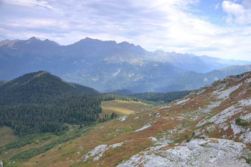Поход по горам и пещерам Абхазии
