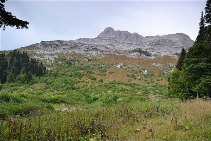 Поход по горам и пещерам Абхазии