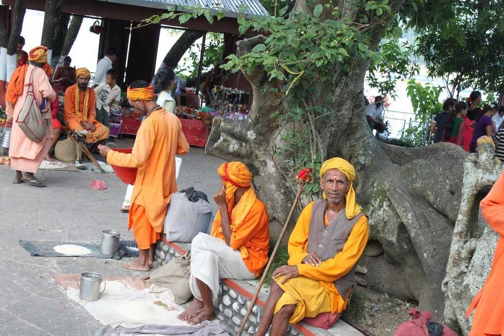 Жители Непала Треккинг в Непале