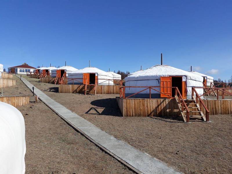 Восхождение на Мунку-Сардык со стороны Монголии