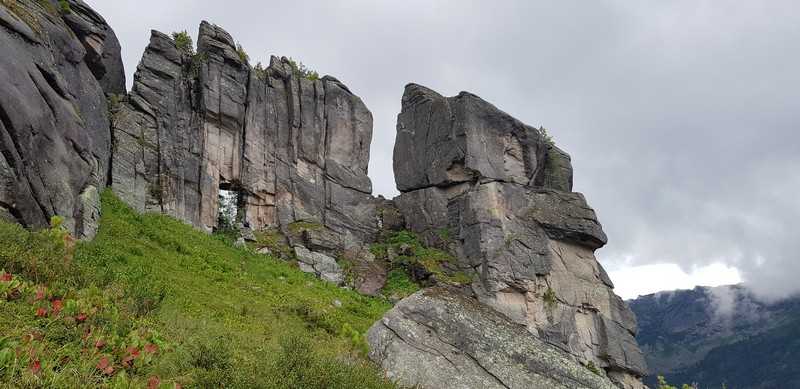 Каменная арка Ергаки поход