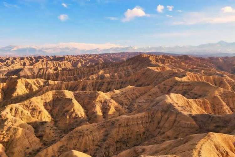 Поход «Красные каньоны Киргизии»