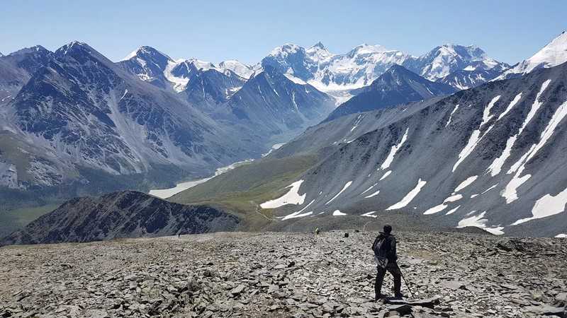 Поход к подножию Белухи