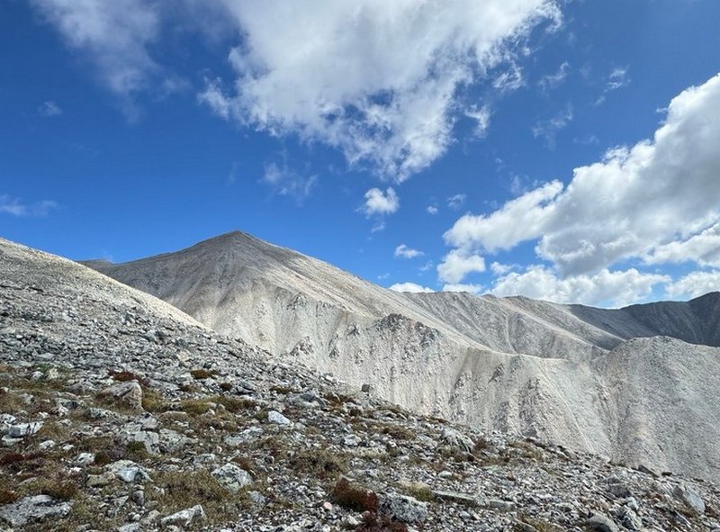 Восхождение на Мунку-Сардык со стороны Монголии