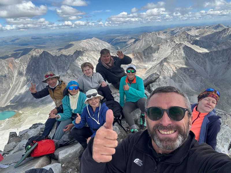 Восхождение на Мунку-Сардык со стороны Монголии