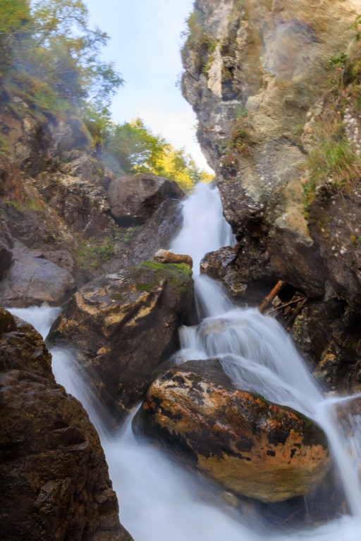 Водопад на реке Белой Архыз