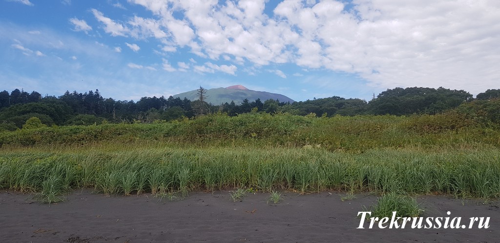 Вулкан Тятя поход Кунашир Курильские острова