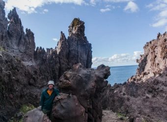 Лавовое плато Янкито на острове Итуруп